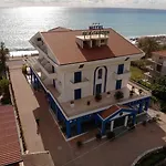 Sea Garden