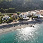 Sea Garden Hotel 3*