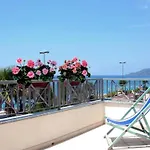 Sea Garden Hotel 3*