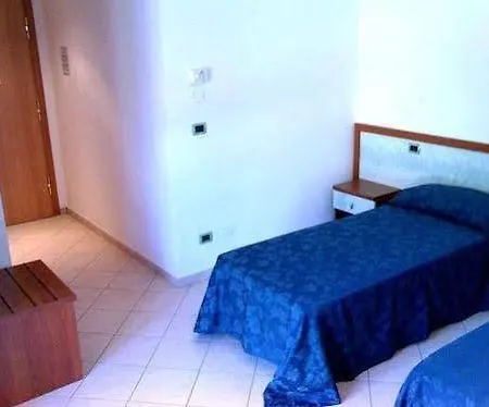 Sea Garden 3* Acquappesa