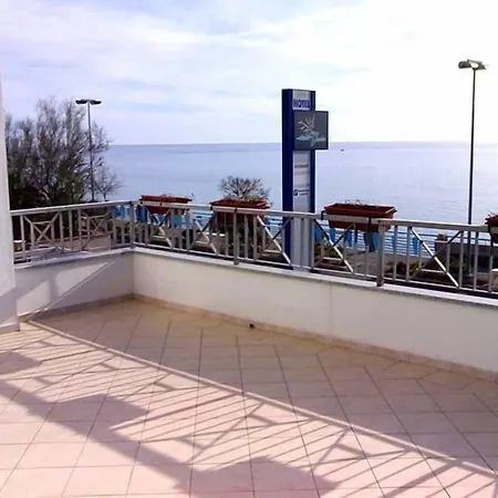 Sea Garden ホテル