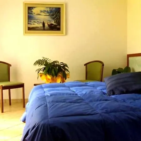 Sea Garden ホテル