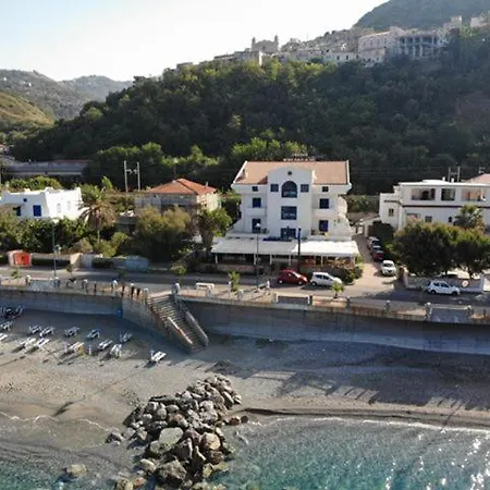 Sea Garden Hotel 3*