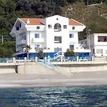 Sea Garden 3*