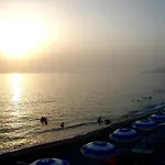 Sea Garden 3*