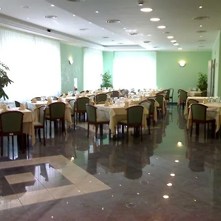 Sea Garden فندق