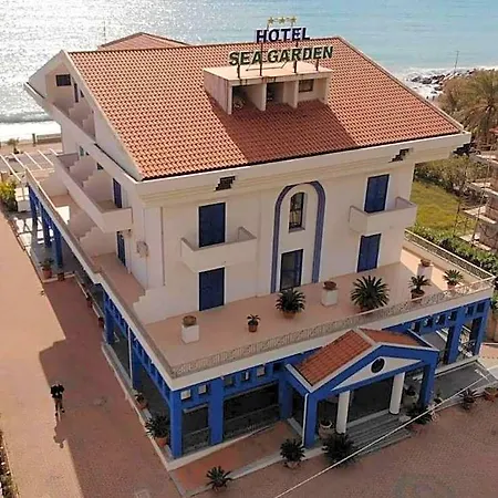 Sea Garden 3* Acquappesa