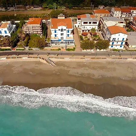 Sea Garden 3*