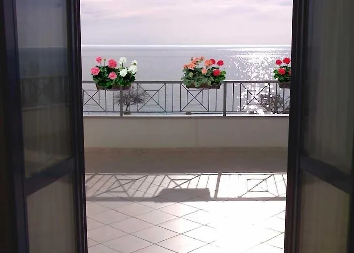 海洋花园酒店 3* 阿夸佩萨