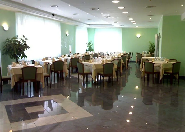 海洋花园酒店 酒店