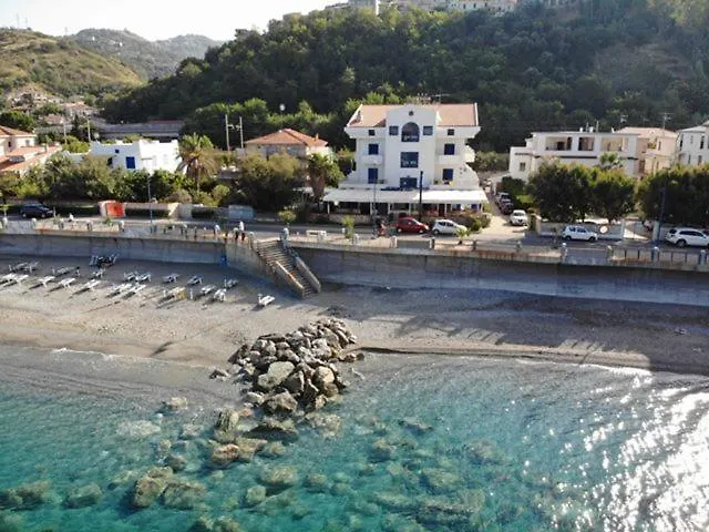 海洋花园酒店 阿夸佩萨